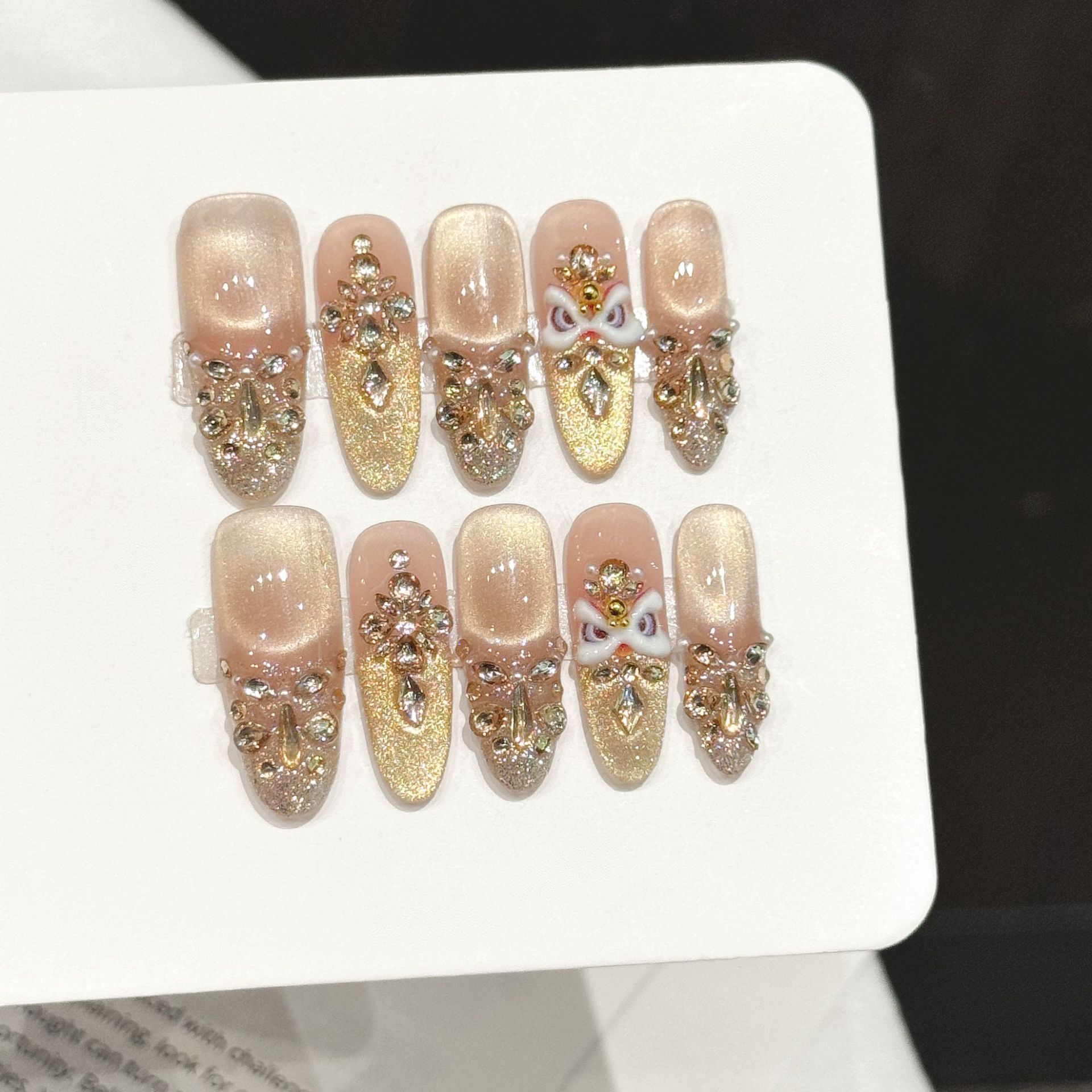 Glowing Gold Shimmer A2601